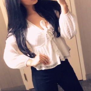 ABERCROMBIE AND FITCH  white blouse